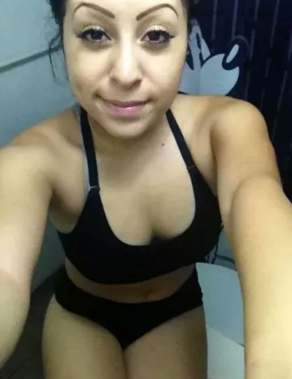exgflatinascuties:  This girl is finished breaking my heart …so here it is!!!!