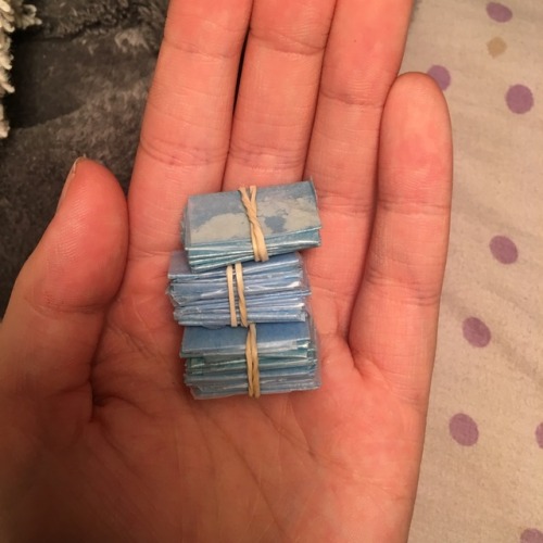 courtneylovesdopeneedles: 24 unstamped blue bags. these are fucking FIRE FUCK I CANT WAIT TO SNIFF H