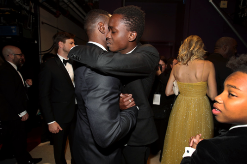 sauvamente:downeyjrs:Moonlight cast backstage during the 89th Annual Academy Awards at Hollywood &am