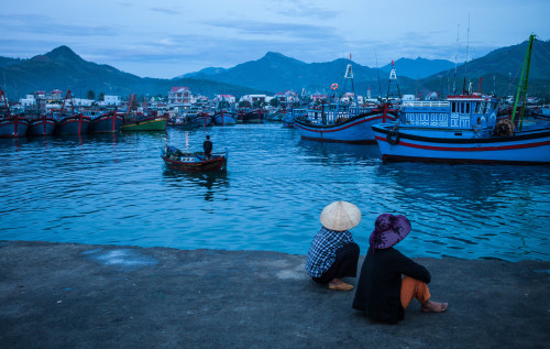 patdaneri:blue mood, vietnam