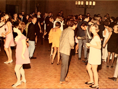 theswinginsixties: Students at a school dance, 1960s.