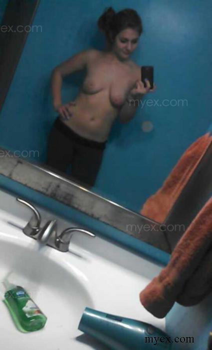 coituspleaseandthankyou:  musicgirljen:  Lockport Slut Ashley Save, reblog and spread