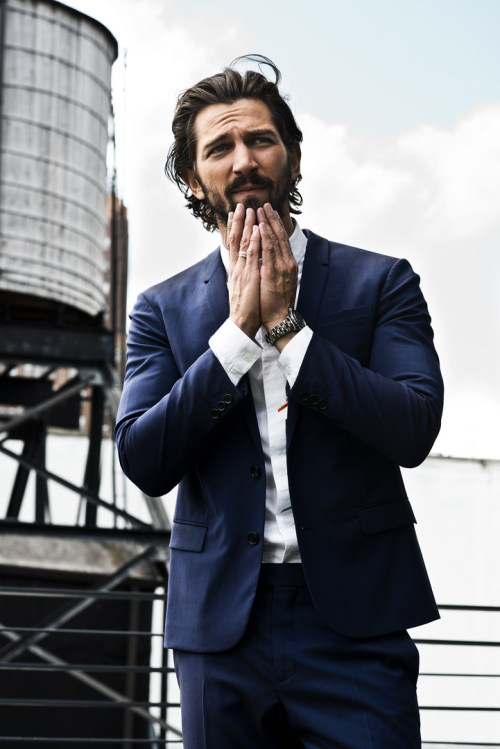 loveshnicky:   Michiel Huisman