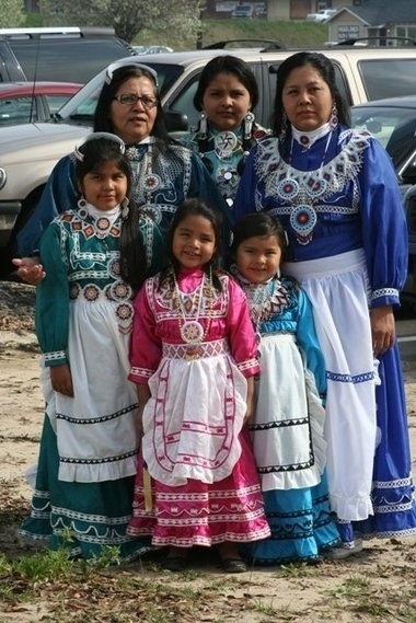 mortuus-lamia:  1. Navajo dress2. Stacey Blackrock Navajo3. Choctaw clothes4. Tiny