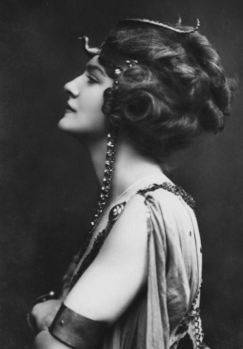 silent–era:Lily Elsie in “The Merry Widow”, 1907. Photo by Foulsham &amp; Banf
