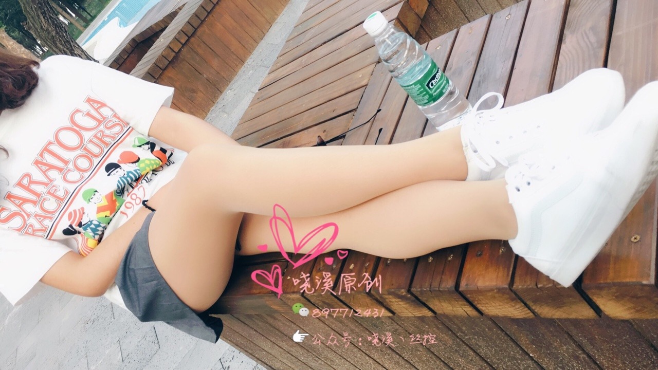 americanleg:  来波公园的套图 ☺️