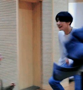 San Being Clingy With Wooyoung During Dance Practice