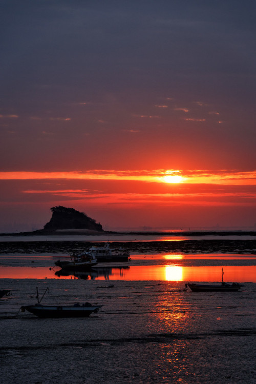 First sunrise of 2019.Geojampo, Incheon.