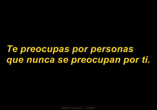 idolos-frases:  Facebook: Naomi 