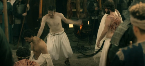 shirtlessthomas:Danila Kozlovsky Shirtless Whipping Vikings 6x14