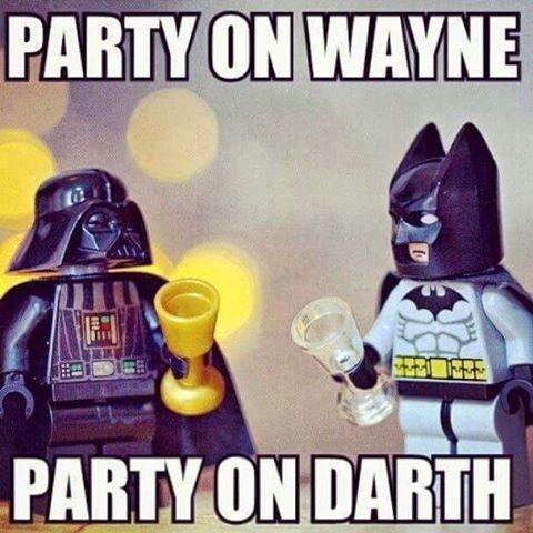 Vader KNOWS Batman’s secret identity!#starwars #starwarsnerd #Lego #legominifigures #minifigur