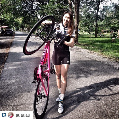 biket3ch: Narissara de Tailandia es la #chica #biket3ch del día  #Repost @auauau with @repostapp. ・・