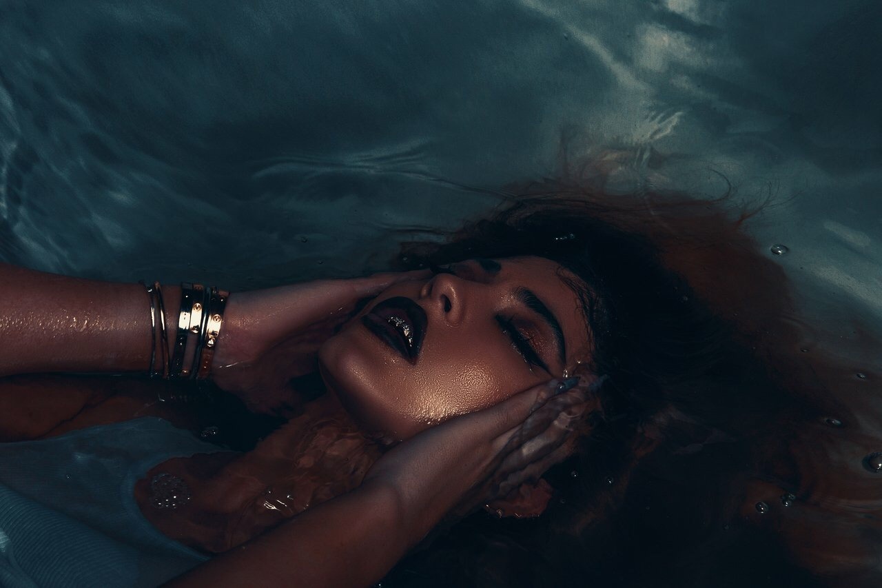 keeping-up-with-the-jenners:  Kylie jenner  Photographer: brendan forbes  Credit: