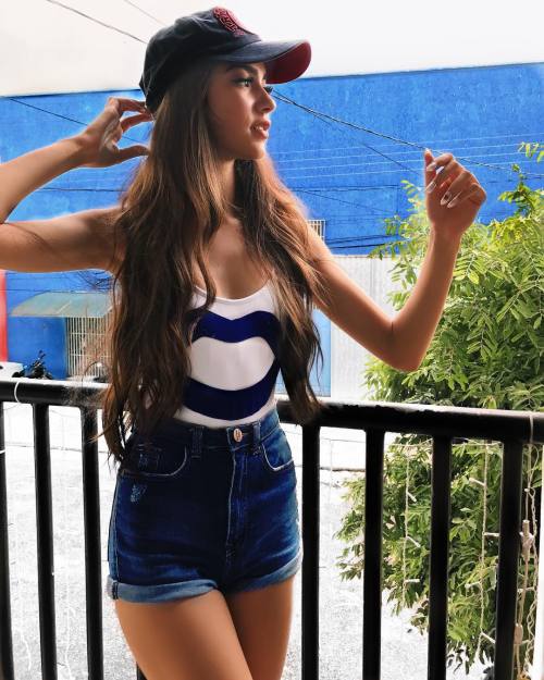 http://streetgrl.tumblr.com/post/156086131607