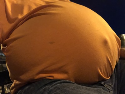 retired-trucker:l cant control myself,  closing in on 65&quot; around standing.