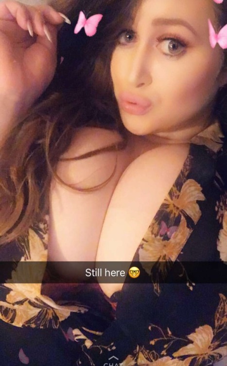 Absolutely love getting sent snaps from busty girls.