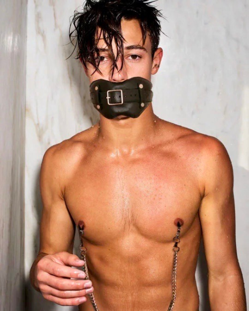 jakesdarkroom:Cameron Dallas 