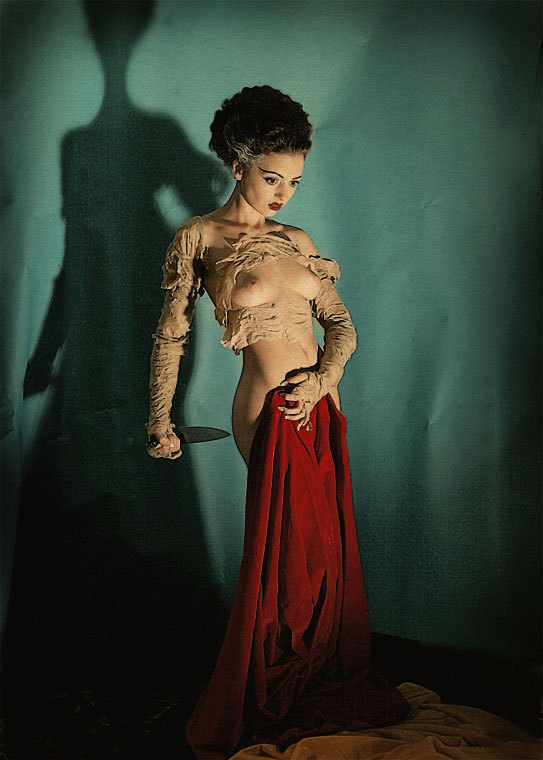 popstock:  Almost (but not quite) Elsa Lanchester