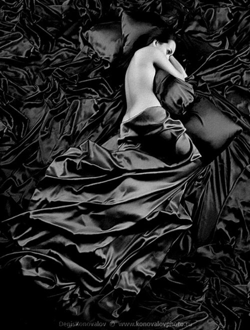 eroticvisualart:  collectmagicmoments:  Collect Magic Moments not Things! Enjoy the