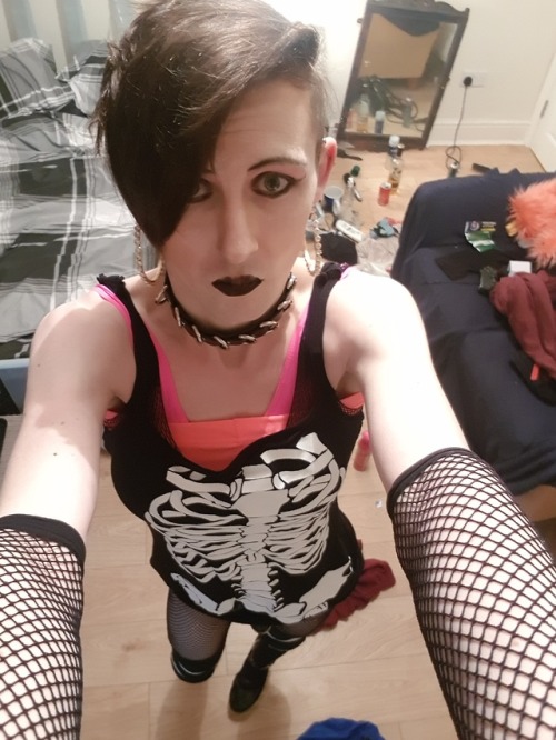 lexisissyton:exposed emo sissy slut, Lexi Sissyton