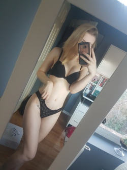 princessduckyy:I’ve been loving myself more, loving my body more and I am so proud with how far I’ve come! From a girl that was shy and upset with how she looked to a girl full of confidence and I’m not afraid to flaunt it 