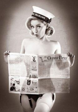 pinups-couture:  .