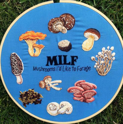 embroiderycrafts:I love mushrooms by  iLabrador