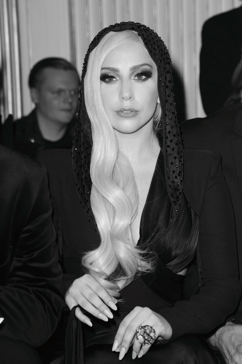 XXX forthosewhocravefashion:  Lady Gaga at the photo