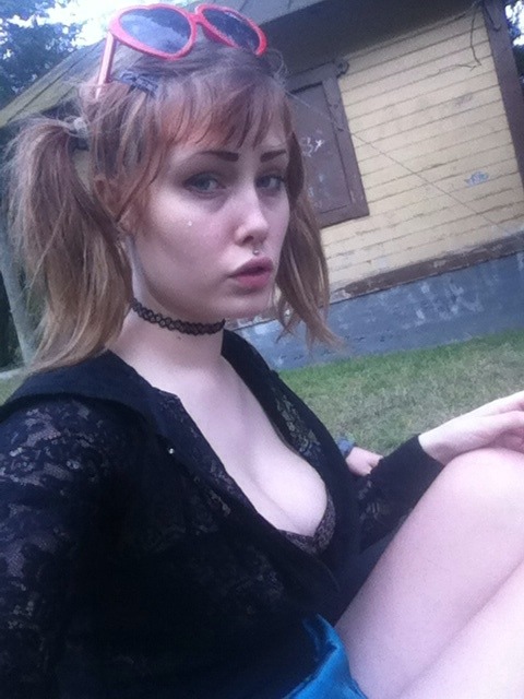 such-narcissist:  Im cute today 🍭