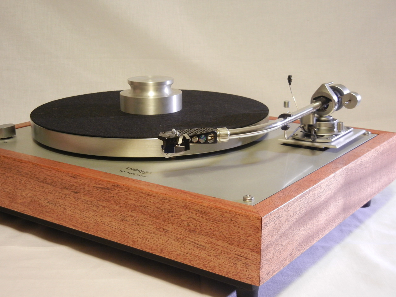 Pristine Thorens TD-160 Super Reproduction in Solid African Mahogany w/SME 3009 Tonearm,