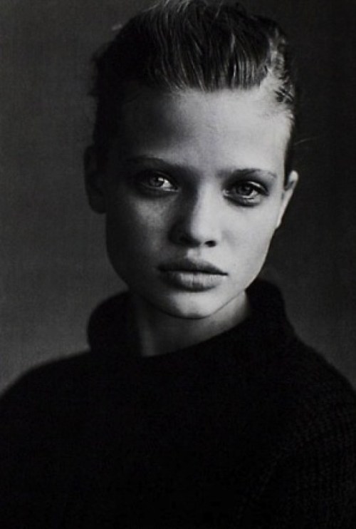 maxlikesit:    Mélanie Thierry (1997) | ph. Peter Lindbergh  