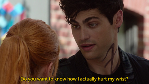 iloveyoualeclightwood: Shadowhunters + Brooklyn Nine-Nine (29/?)