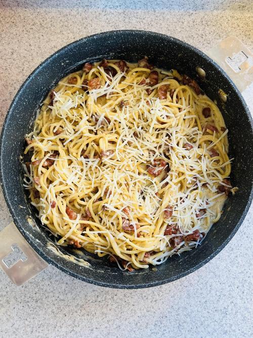 homemade Coal Miners Spaghetti Carbonara. . more on https://www.reddit.com/r/food/comments/qilr3f/ho