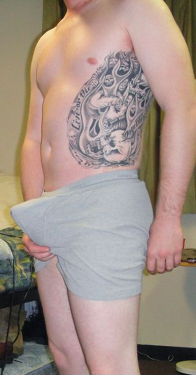 thecircumcisedmaleobsession:  26 year old straight Marine stationed in Camp Pendleton, CA 