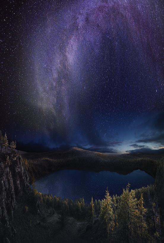 0mnis-e: Blooming Milky Way, By Eleven. 