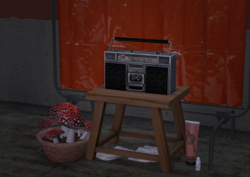 the-garden-statue: You can grab that radio over at GoS Awesome radio for your 80s and early 90s sims