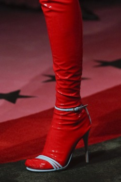 latex-stockings-in-fashion:  Gucci Spring