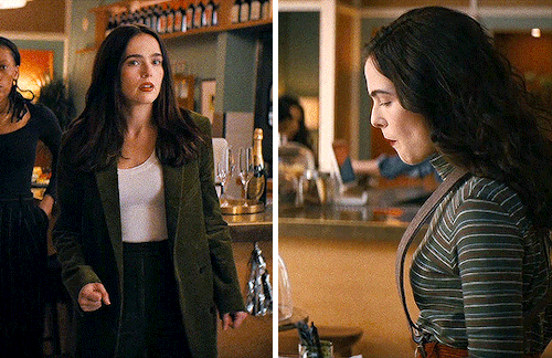 Zoey Deutch’s Outfits In Something From Tiffany’s (2022)