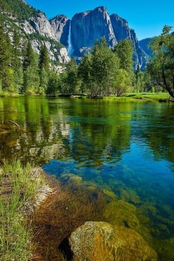 invocado-deactivated20131225:  Yosemite Falls Reflections - by Edward on 500px. 