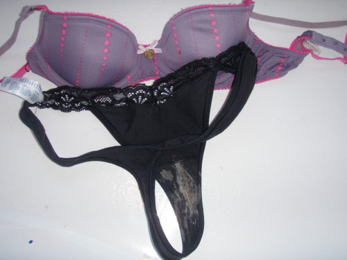  velma04 submitted:    May have been posted before but worth a second sniff…..?