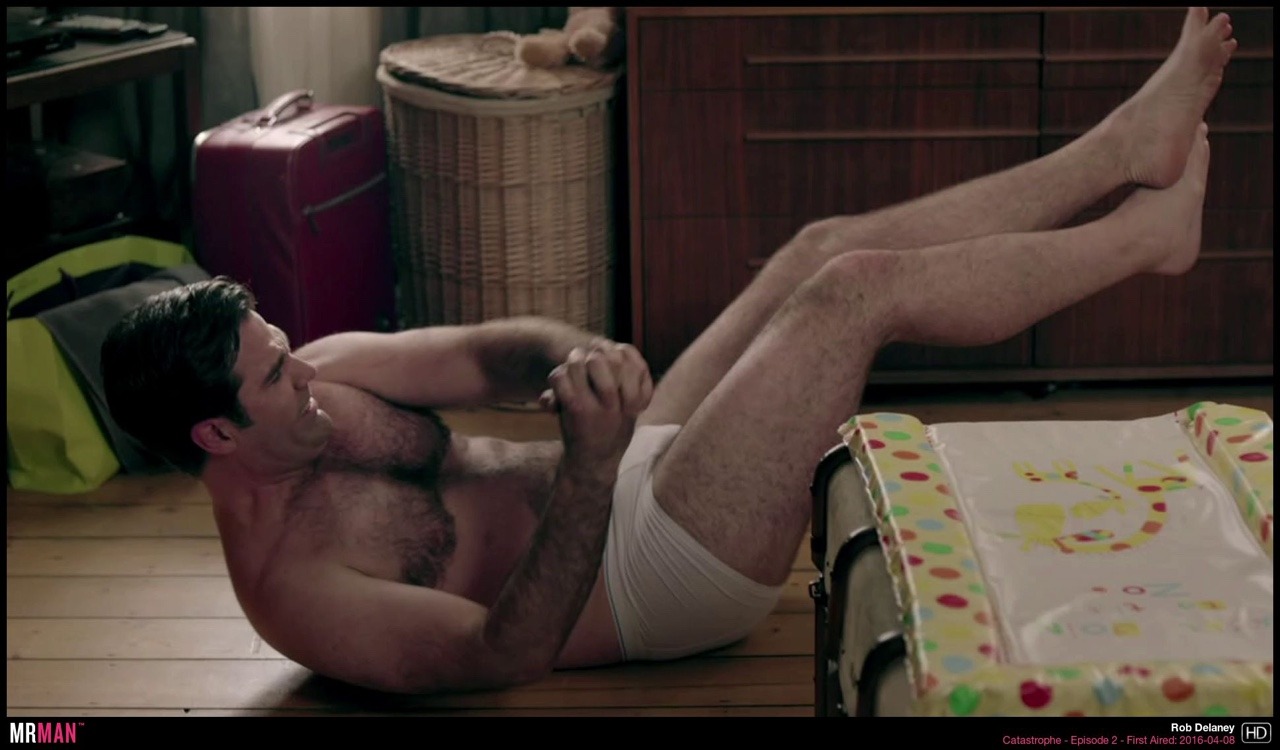 undielover79:Rob Delaney is so fuckin hot!!