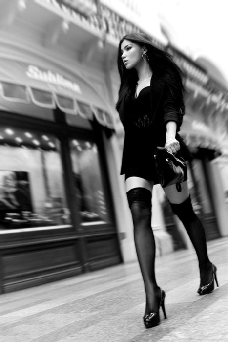 sintiqrockfull18:  Follow Me 