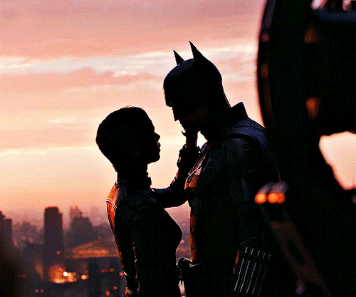 r-pattinson:  ✧ Robert Pattinson and Zoë KravitzTHE BATMAN (2022) ━ Behind The
