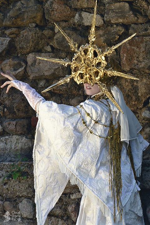 cosplay-gamers:  Dark Souls - Dark Sun Gwyndolin Cosplay by Cloud-Dark Photography by Evil-Siren, Greencat, and Cornelia Gillmann