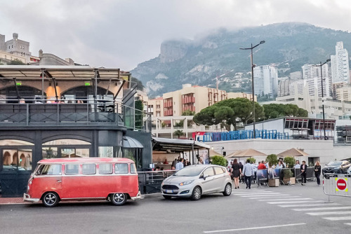 From the vault, part II: 1960s VW T1 splitwindow.Rather unusual sighting in Monte-Carlo around the 2