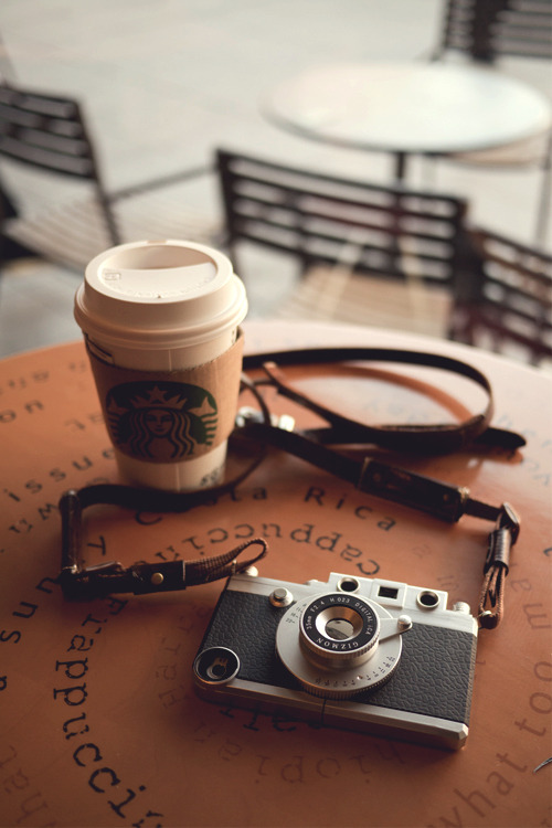 tingirl:  greenshiefem:  mistergoodlife:  Camera & Starbucks | Mr. Goodlife | Instagram Note: this is actually an iPhone 4S in a sick case!  Check out my blog coz i always follow back..xoxosend me “xoxo” for a blog rate ;)  Personal Blog For