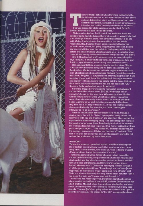 festivemomentspow:Christina Aguilera, 2002