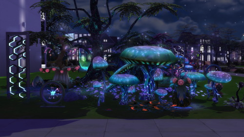 A Stranger Alien GardenLink: SFS [Folder]          I re-visited my fascination with the EP01 Sixam p