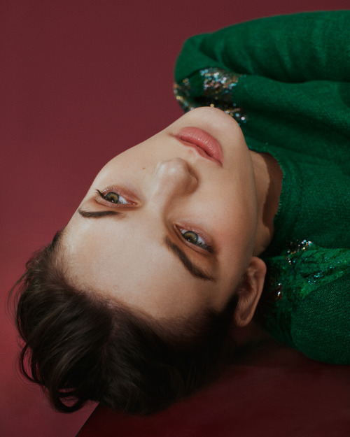 houseofbourbon:“Danser,” featuring Kersti Pohlak, photographed by Hedvig Jenning for Marie Claire France (May 2016).