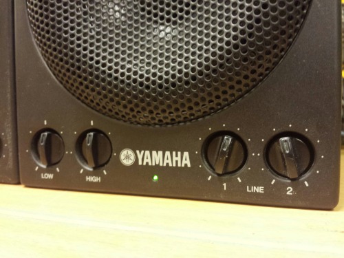Yamaha MSP3 Powered Studio Monitor Speakers, 2002